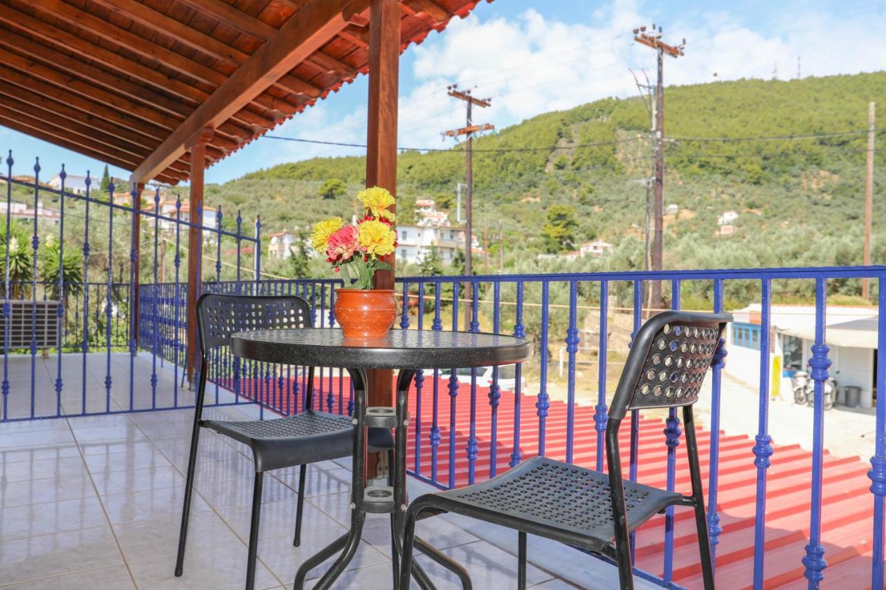 Ftelia Studios Skiathos Town Ngoại thất bức ảnh