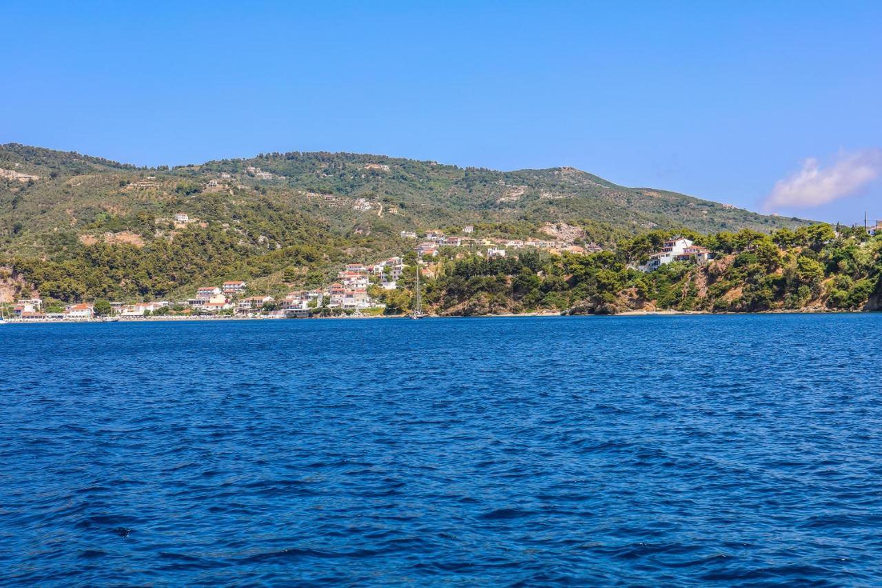 Ftelia Studios Skiathos Town Ngoại thất bức ảnh