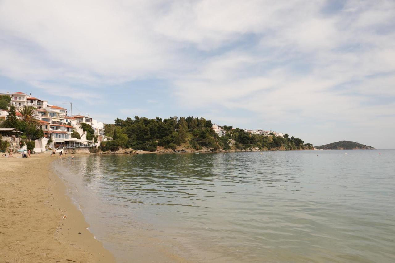 Ftelia Studios Skiathos Town Ngoại thất bức ảnh